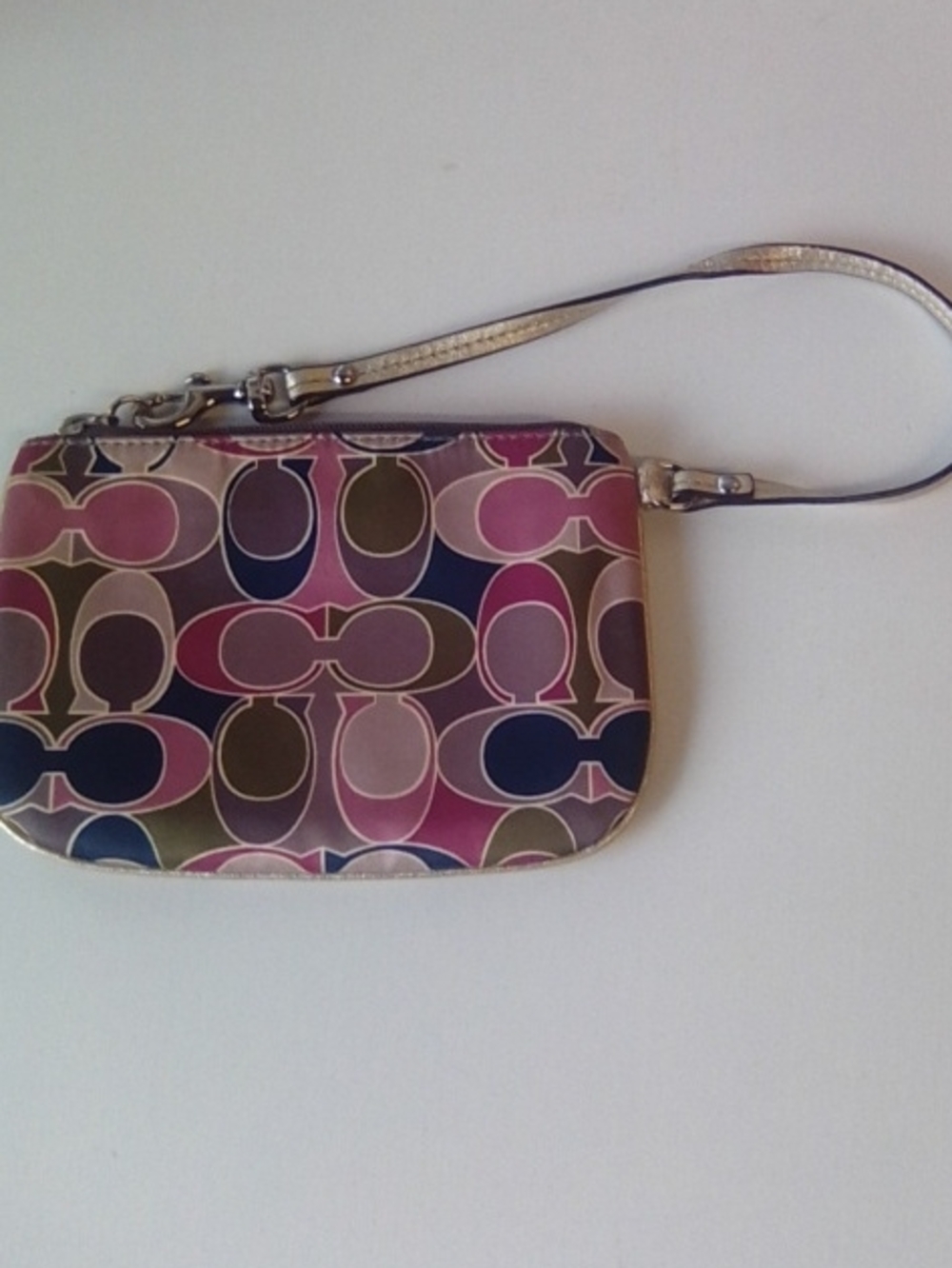 Coach Multicolor Signature Oval Print Wristlet in Pink, Navy, Olive, Cream